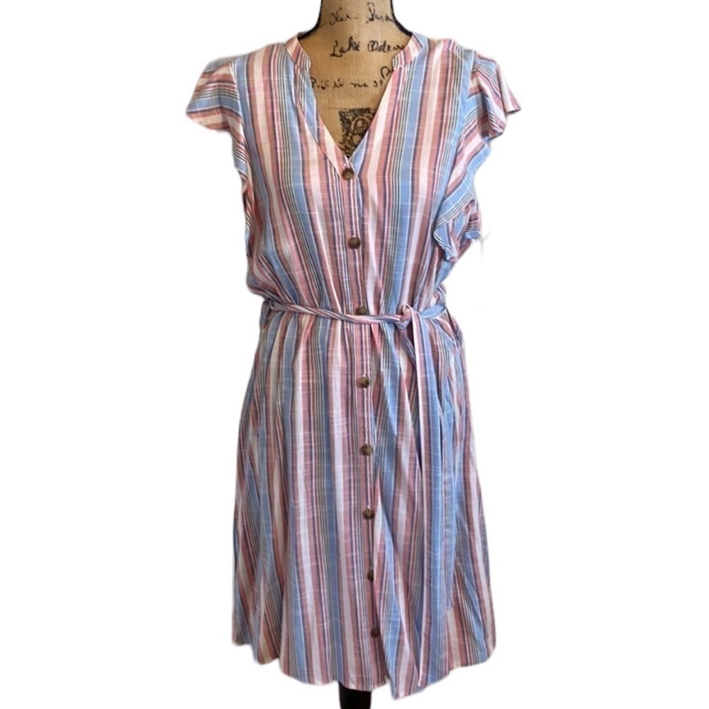 Elle Pinstriped Button Down Belted Flutter Sleeved Dress Size L